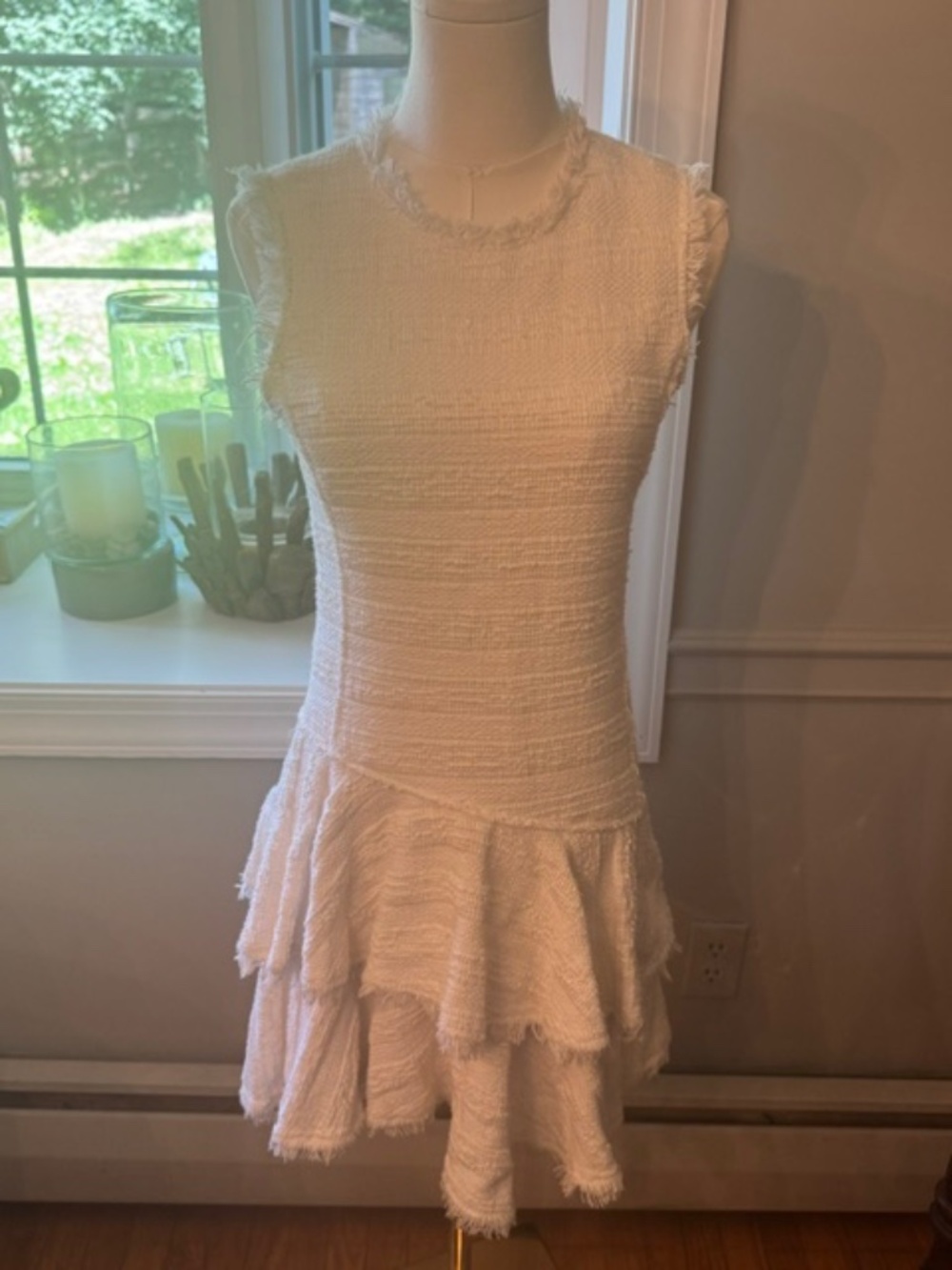 Rebecca Taylor White Tweed Ruffle Dress Size 0 Fringe Trim Tiered Mini Dress